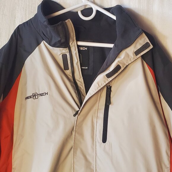 Free Tech Jacket Mens Sz 2XL50-52 Fleece Lined Soft Shell Zipper Water Resistant - Picture 2 of 10